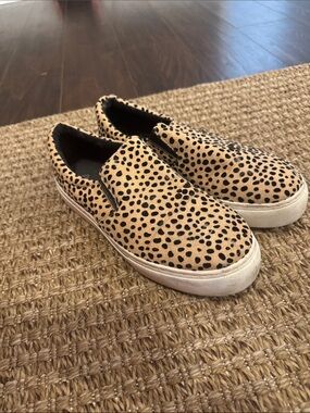 Slip-On Cheetah Print Sneakers - Tan/Black